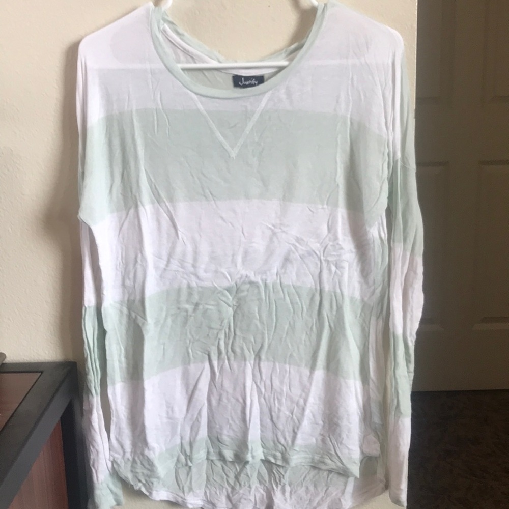 Long sleeve soft top
